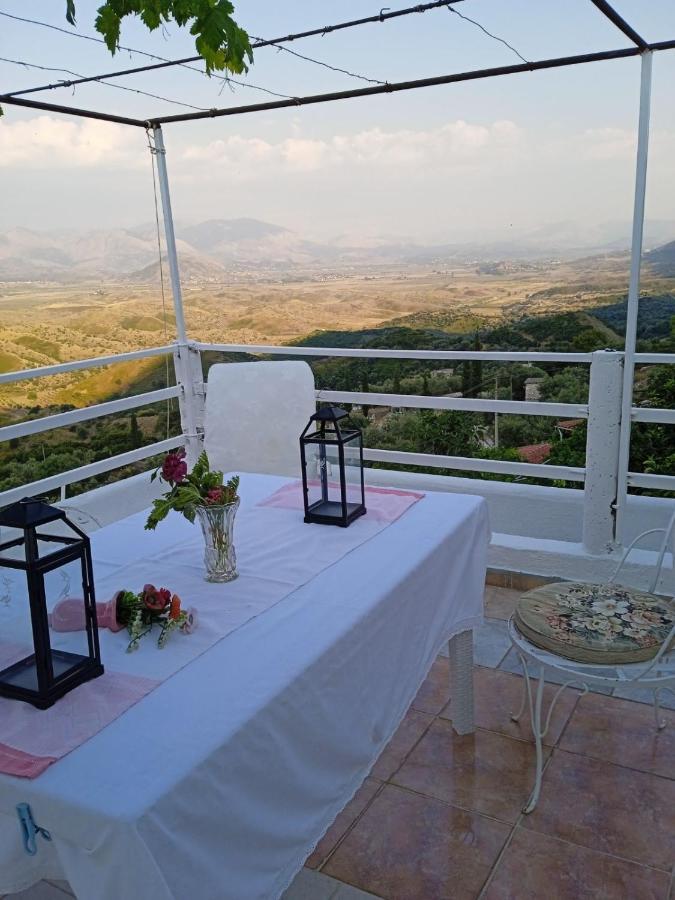 Rosemary House Guest House Саранде Екстериор снимка