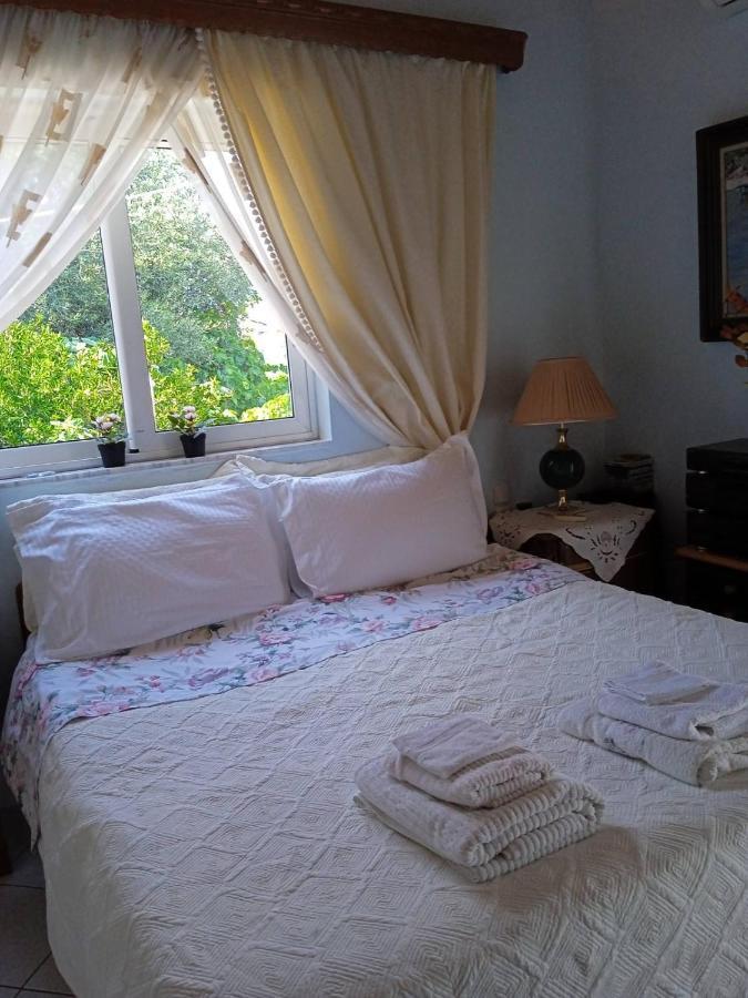 Rosemary House Guest House Саранде Екстериор снимка