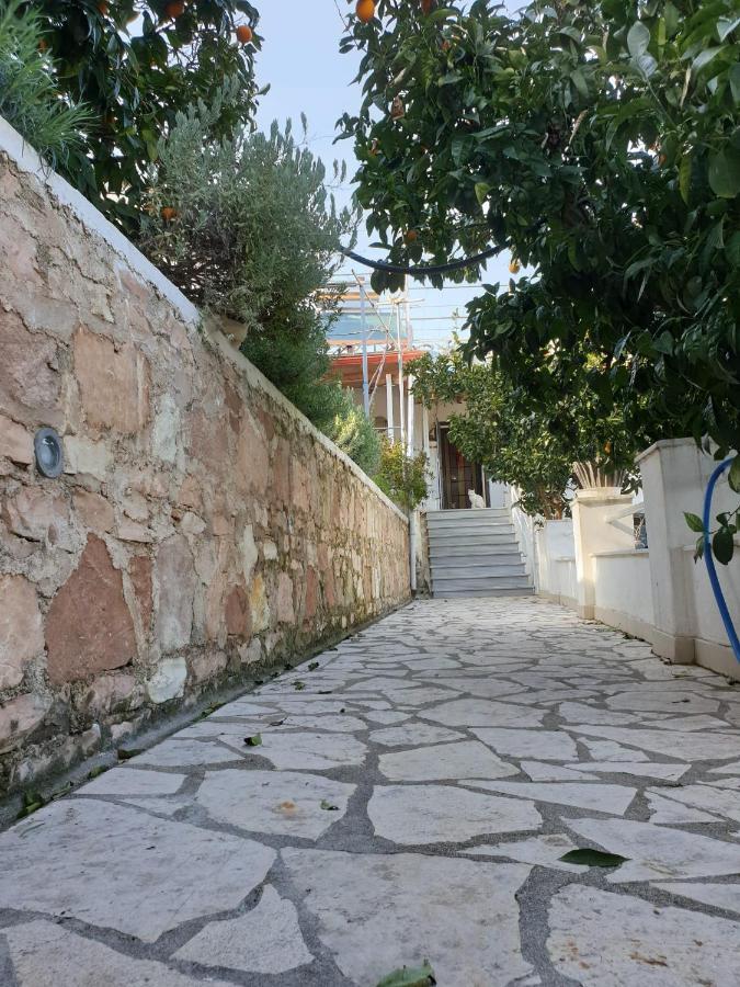 Rosemary House Guest House Саранде Екстериор снимка