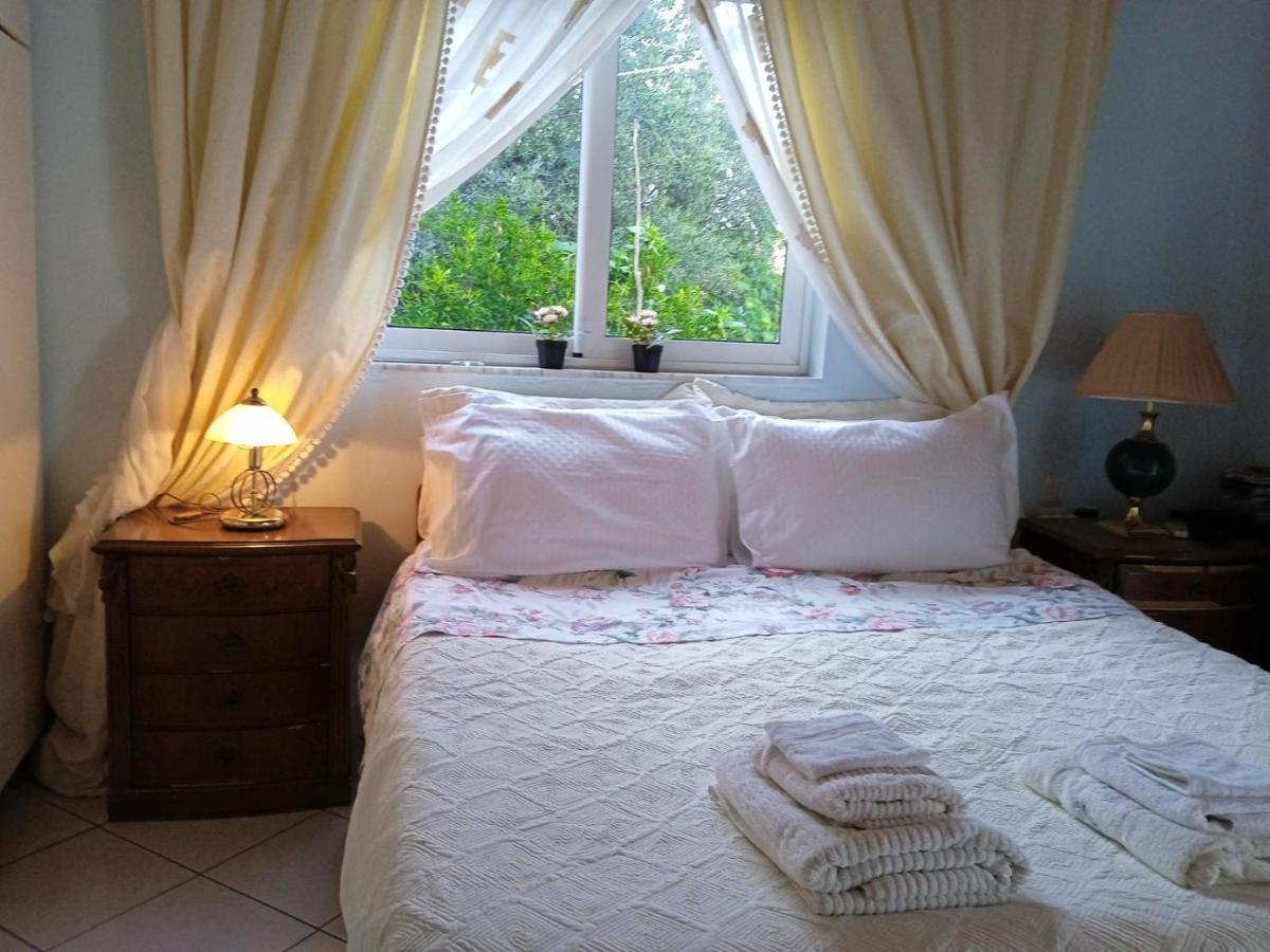 Rosemary House Guest House Саранде Екстериор снимка